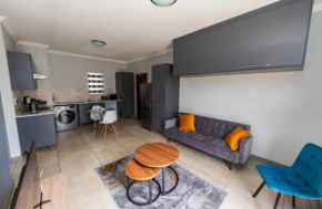 Cozy apartment with free wifi and free parking